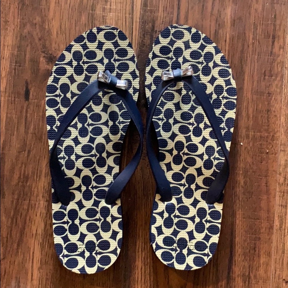 Coach flip flops